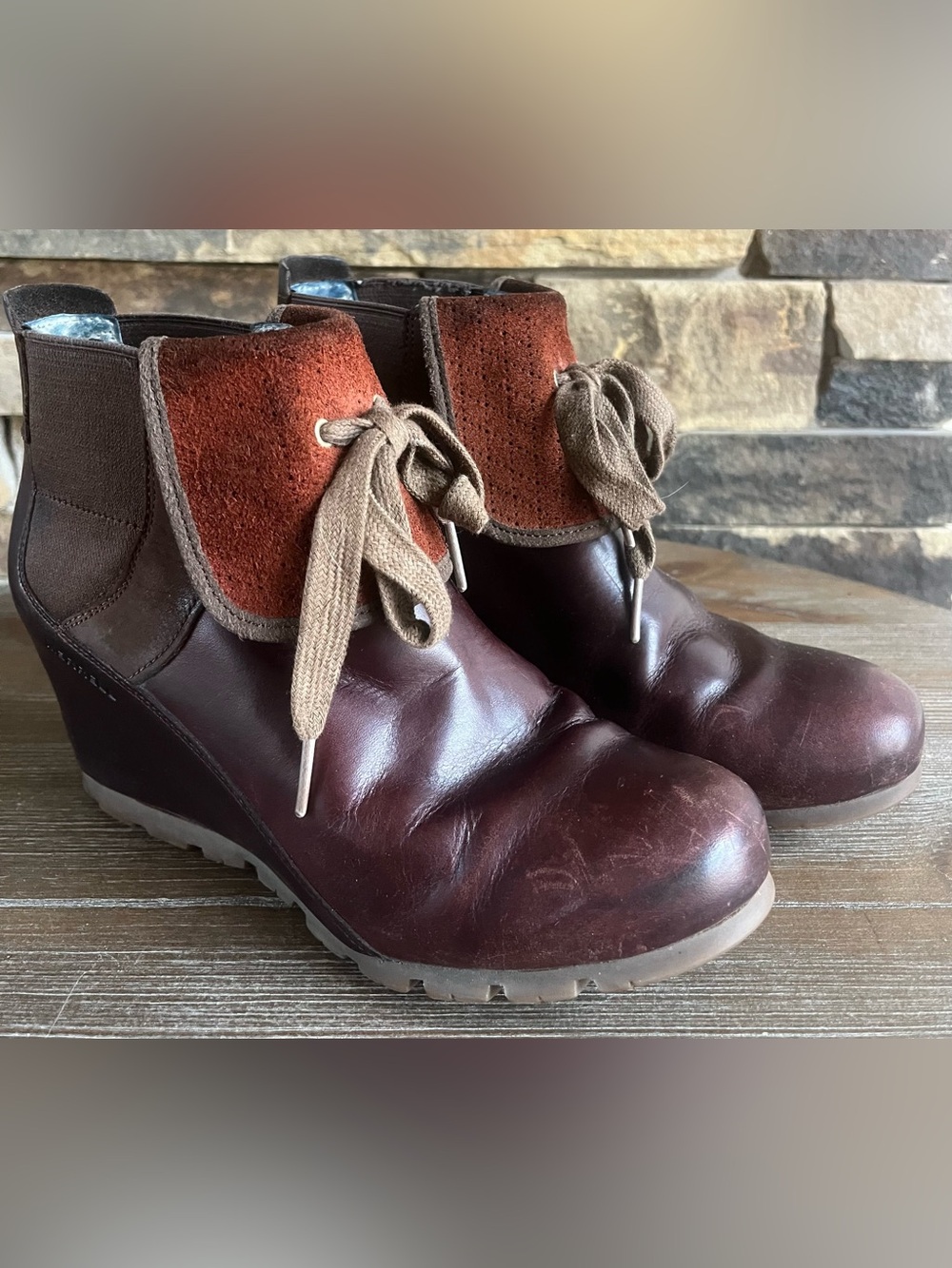 Merrell Booties Shoes - Picture 3 of 14